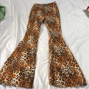 Animal print leopard cheetah flare jeans